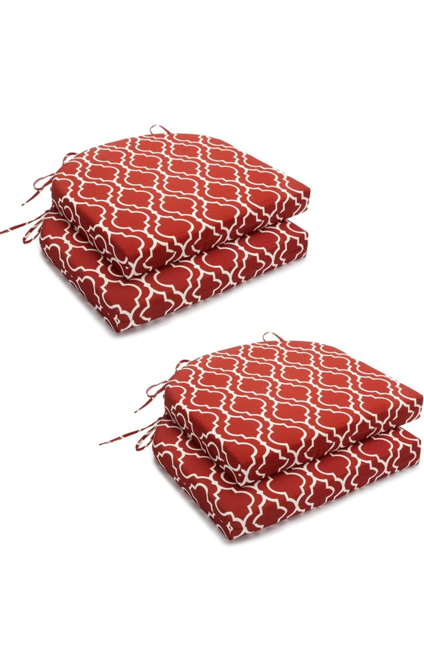 Retail Le$$ - Red White seat cushion set