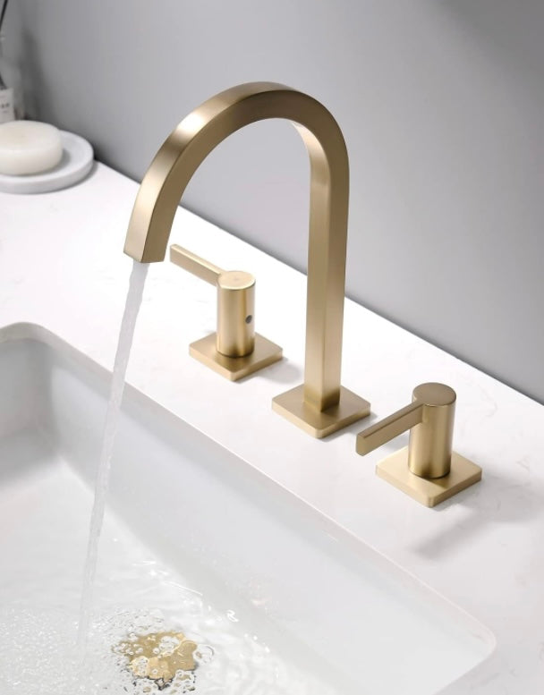 Retail Le$$ - Polished Brass bathroom faucet