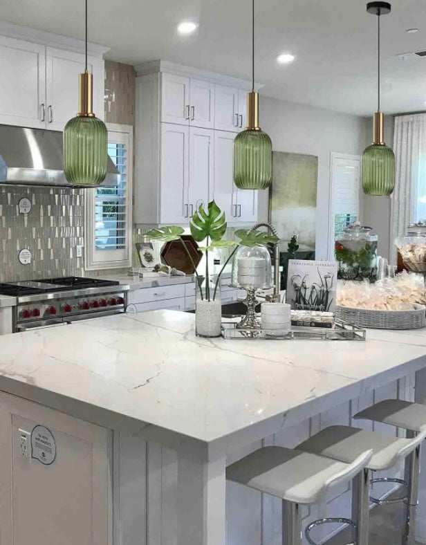 Retail Le$$-Green-pendant-light