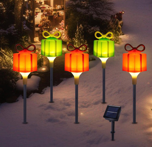 Retail Le$$ - 5 pc Christmas pathway solar lights