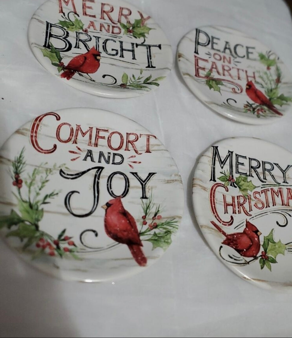 Certified Int'l Christmas Plate Set