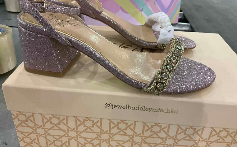 Retail Le$$ - Rose gold jeweled sandal