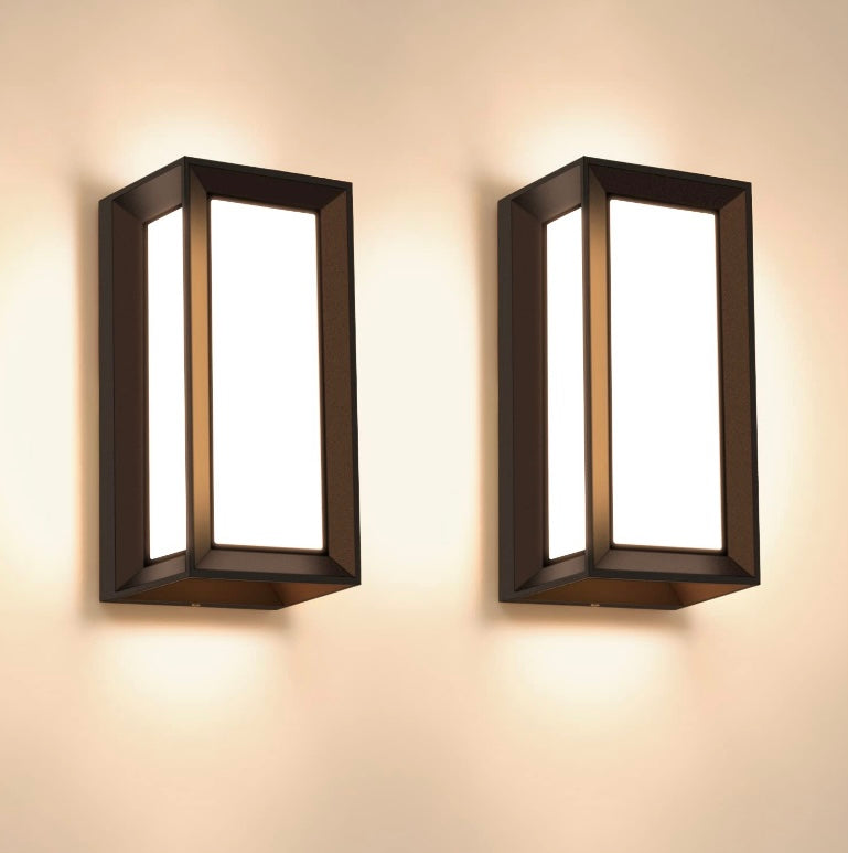 Retail Le$$ - Oil rubbed bronze outdoor wall light set