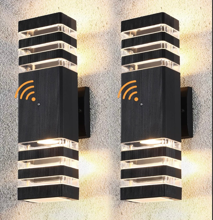Retail Le$$-Black-outdoor-wall-light set