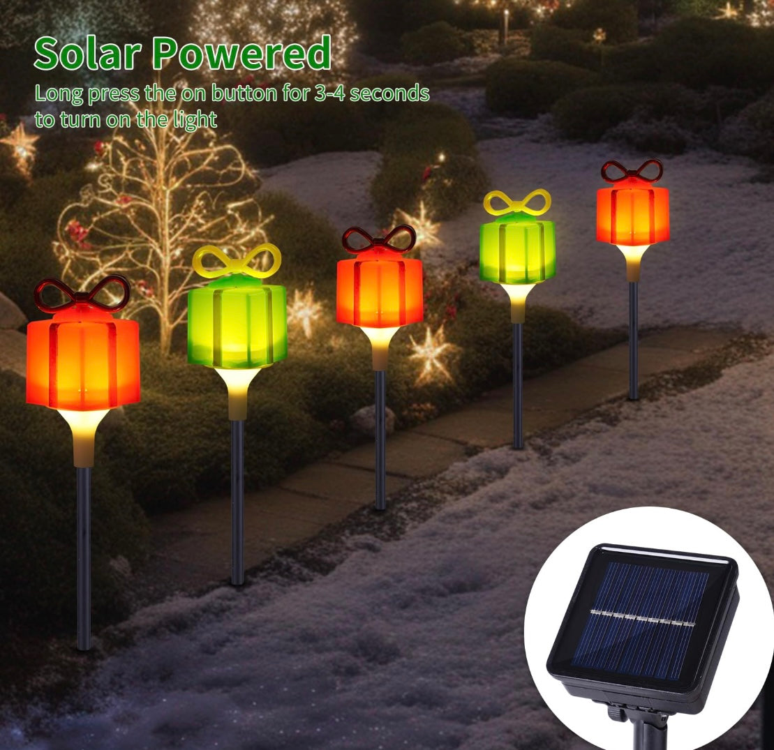 Retail Le$$ - 5 pc Christmas pathway solar lights